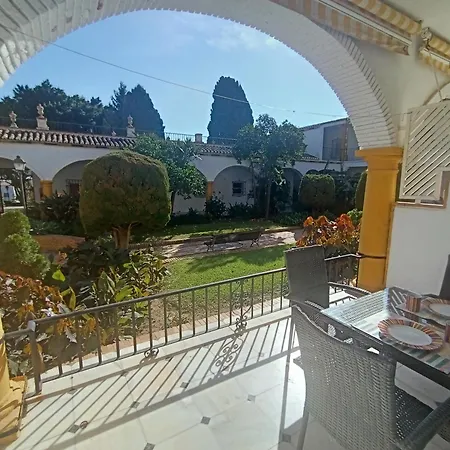 Dona Carlota Torremolinos